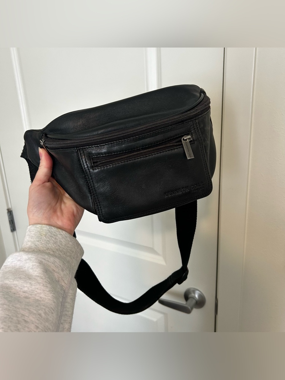 Kenneth Cole leather fanny pack